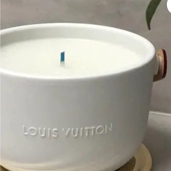 Louis Vuitton ILE Blanche medium candle - Picture 2 of 4